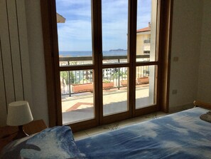 3 Schlafzimmer, Bettwäsche, Rollstuhlgeeignet