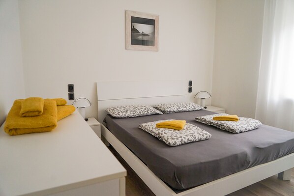 2 bedrooms, free WiFi, bed sheets