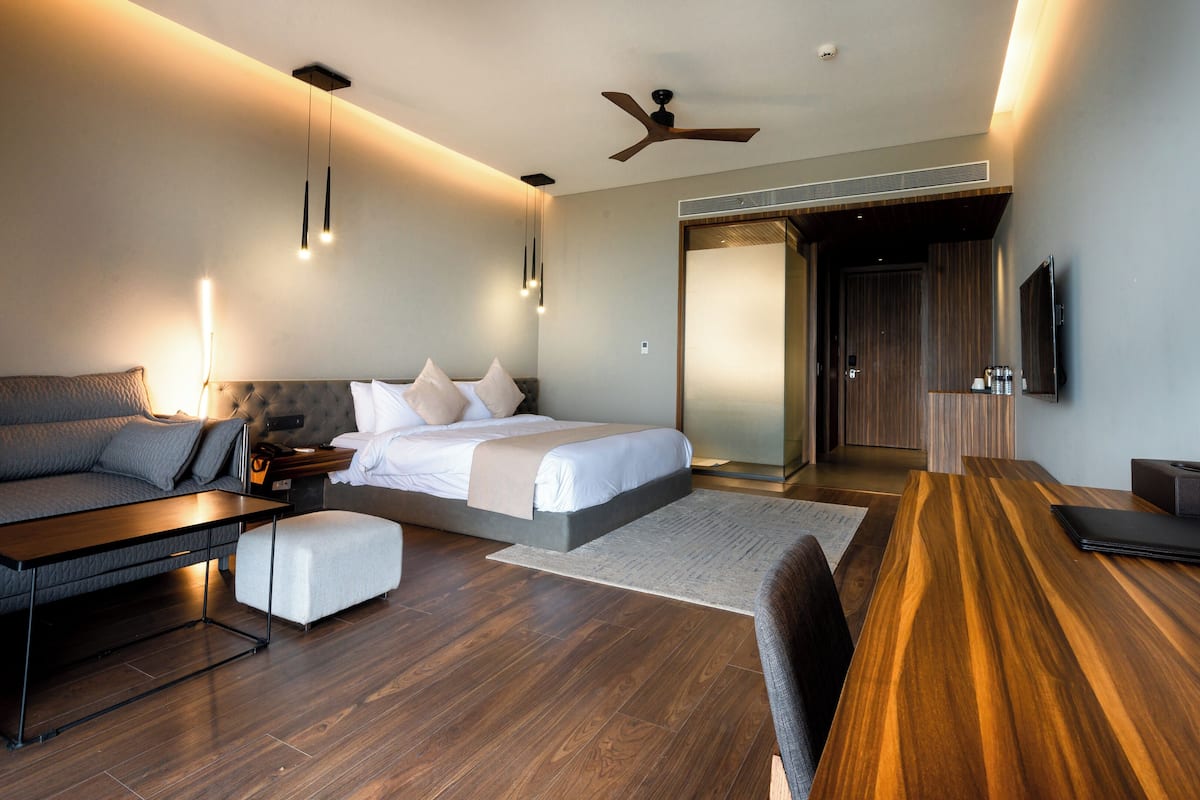 Standard-Doppelzimmer, 1 Queen-Bett | Hochwertige Bettwaren, Daunenbettdecken