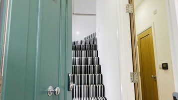 Superior Apartment | Living area | Flat-screen TV