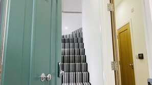 Superior Apartment | Living area - Second Nest Ramsgate (Ramsgate)