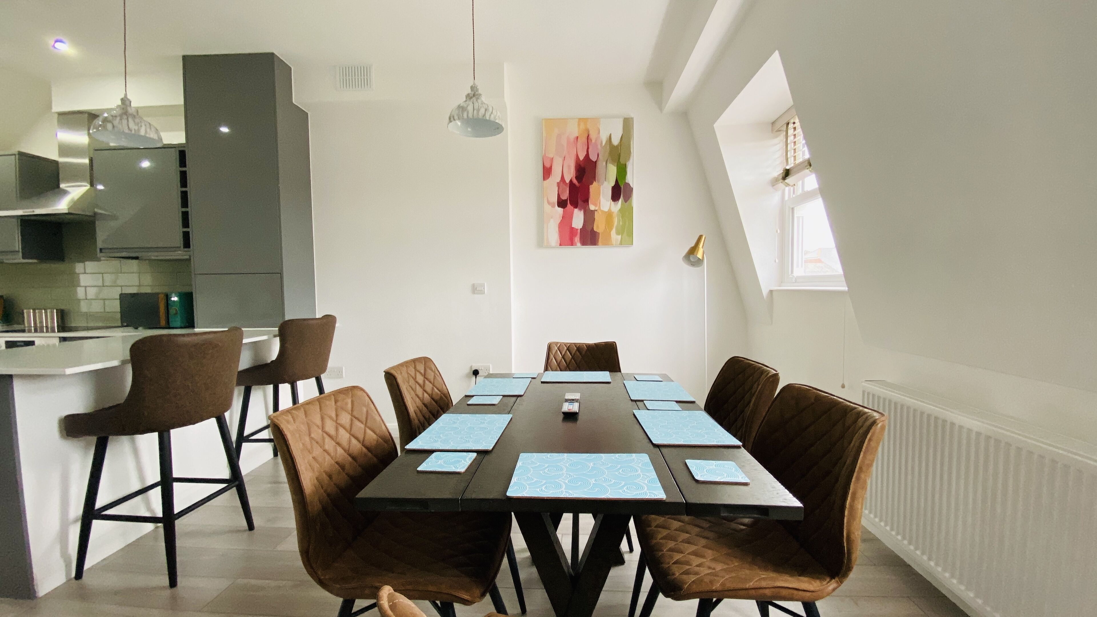 Apartamento superior | Sala de jantar