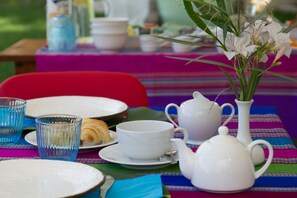 Desayuno continental incluido todos los días