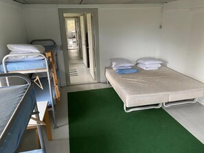6 bedrooms, free WiFi