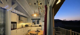 Stunning Award Winning Lakeside Lodge perfect for fishing