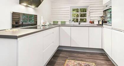 Beautiful home in Aars w/
