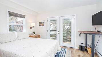 1 slaapkamer, een strijkplank/strijkijzer, gratis wifi, beddengoed