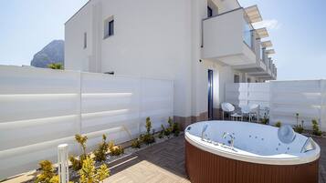 Double Superior with Jacuzzi | Private spa tub