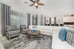 TV, video games, ping pong - Emerald Villa - Private Pool/Spa at Storey Lake (Kissimmee)