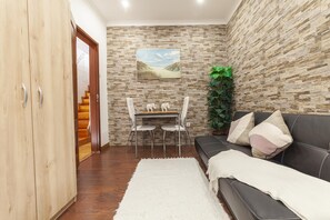 Room - A43 - Castle Arch Apartment (Lagos)