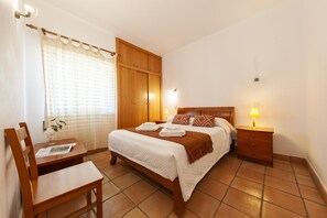 1 habitación, wifi gratis y ropa de cama 