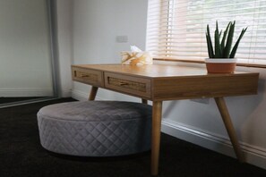 Interior - Modern 1-Bed Apartment in Chapel Allerton – Great for Longer Stays & Remote Work (Chapel Allerton)