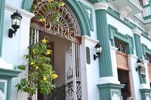 Entrée de l’hébergement