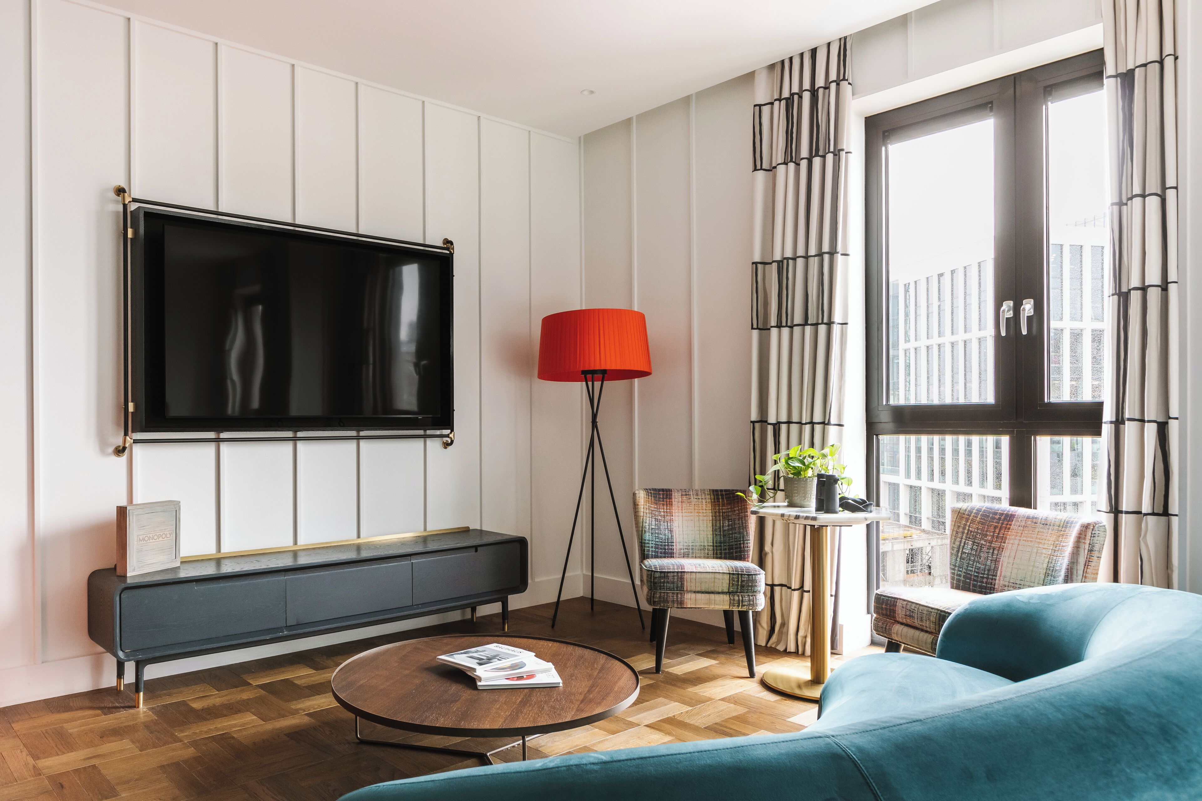 ห้องสตูดิโอสวีท | มินิบาร์, โต๊ะทำงาน, ผ้าม่านกันแสง, เตารีด/โต๊ะรีดผ้า