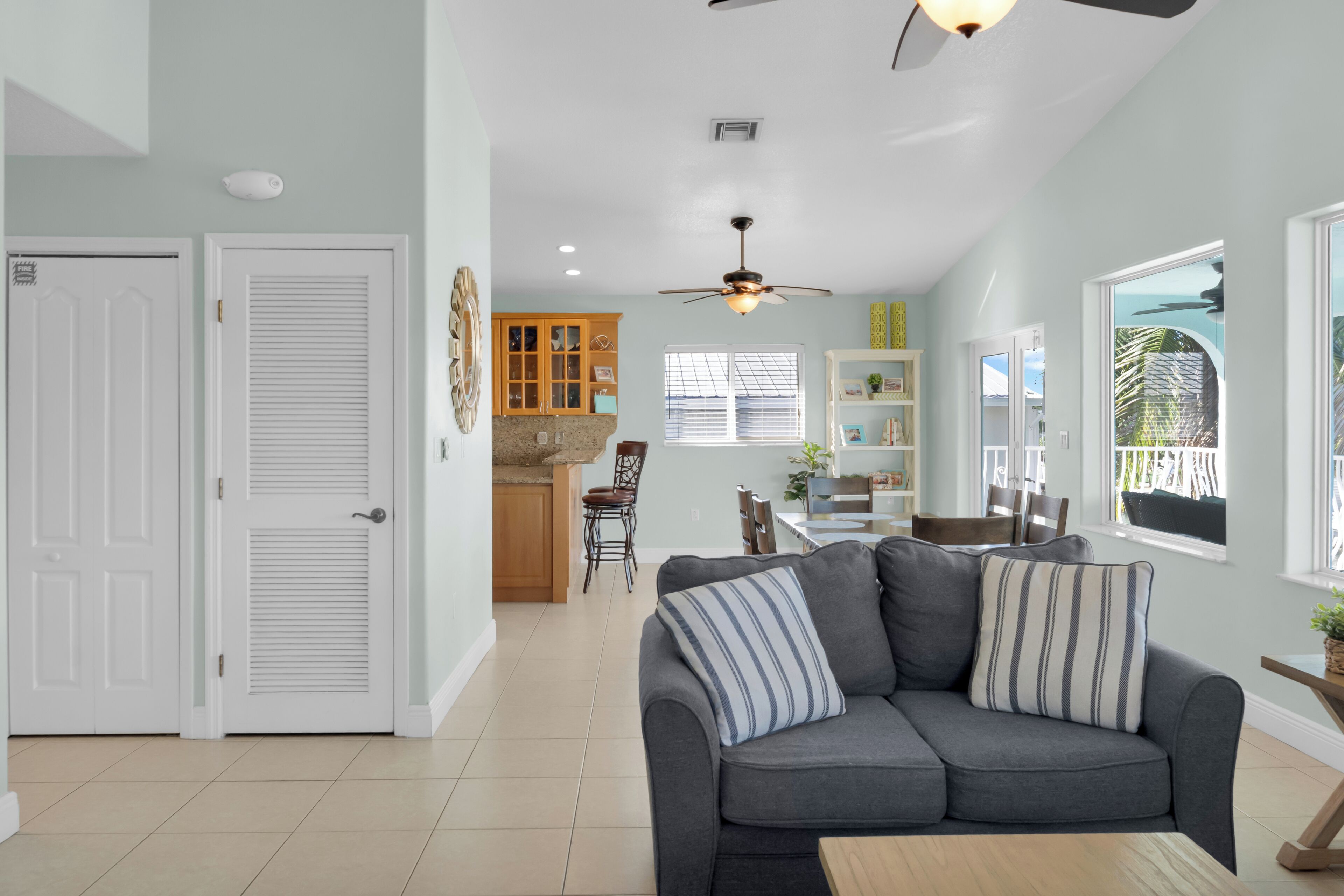 Yellowtail Island Retreat - 3br Keys Home W/ Pool, Dockage, Porch & Canal Access - Marathon, FL