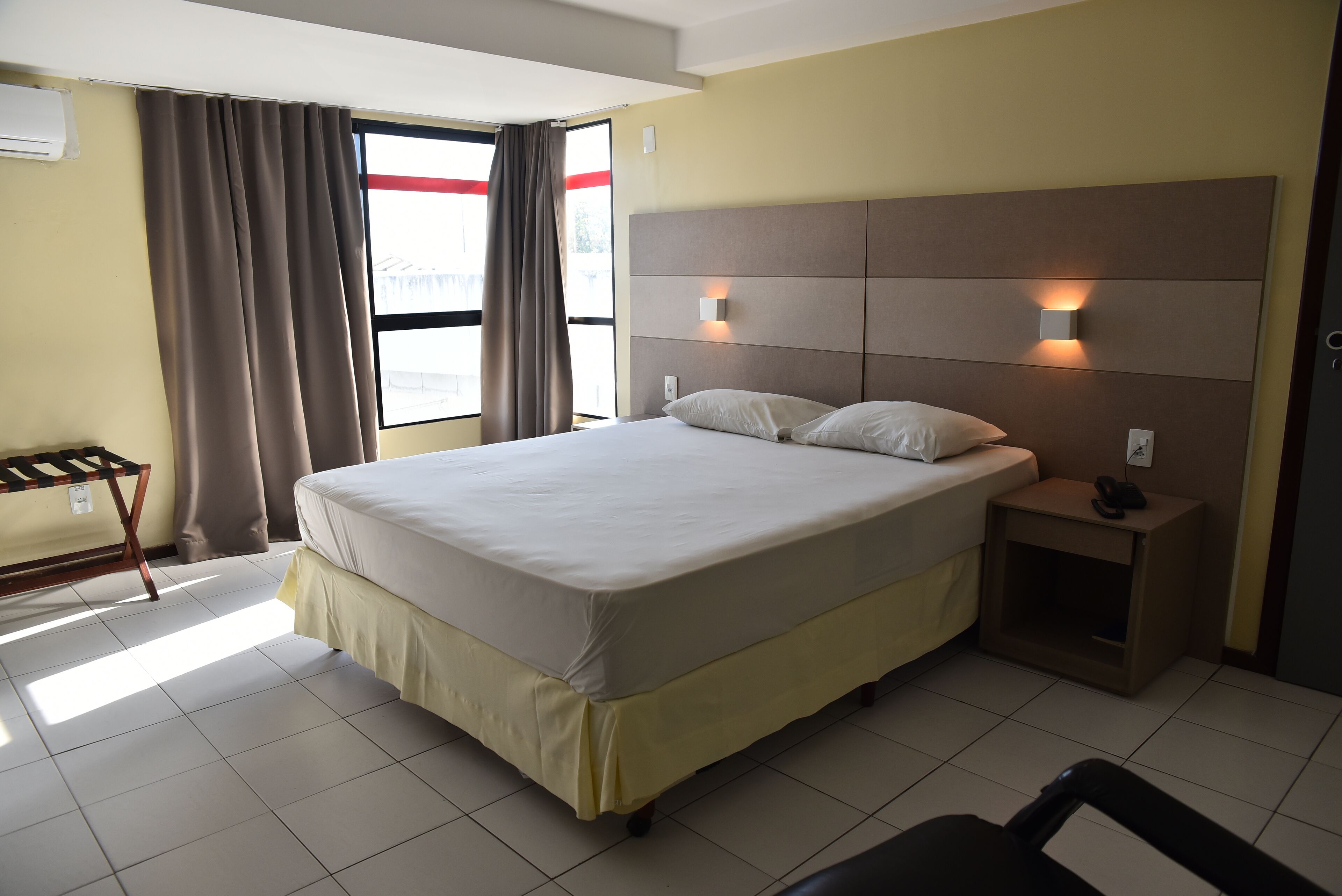 standard double room | 1 bedroom, desk, free wifi, bed sheets