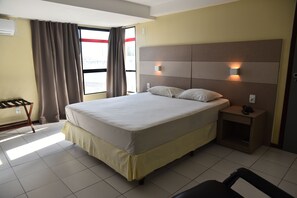 Standard Double Room | Desk, free WiFi, bed sheets