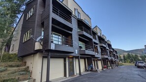 Exterior - Mtn Sunrise: Hot Tub, Garage, Shuttle Stop, Views! (Crested Butte)