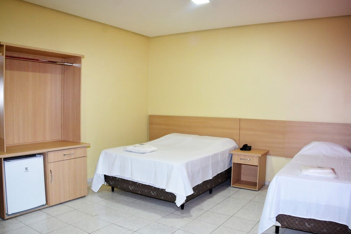 9 bedrooms, minibar, desk, laptop workspace
