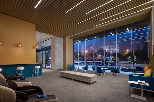 Holiday Inn Express Changsha South Railway Station by IHG