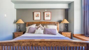 3 chambres, bureau, Wi-Fi, draps fournis