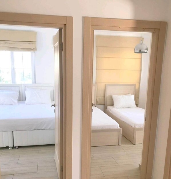 4 chambres, fer et planche à repasser, Wi-Fi, literie fournie