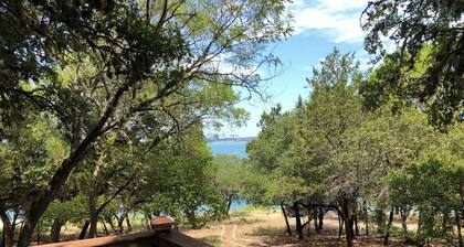 Put Your Toes in the Water - House on Lake 1.8 Acres