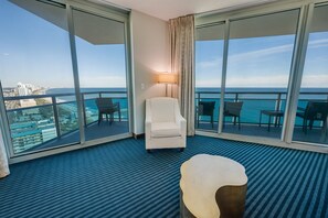 Interior - Oceanfront condo w/ pools & hot tubs (Myrtle Beach)