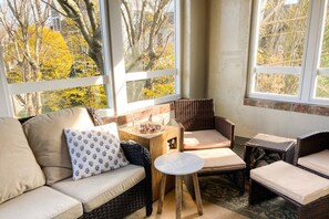 Imagen sin descripción, 3 de 40, botón