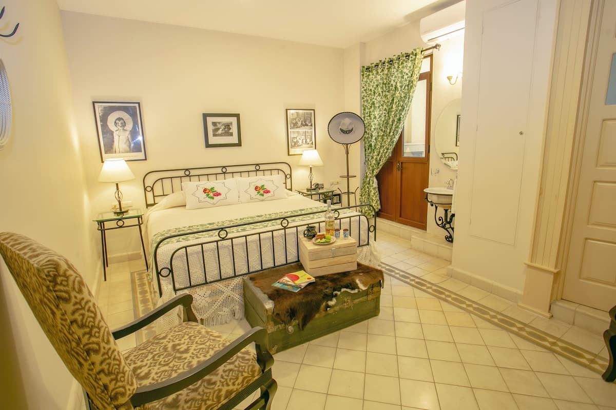Habitación estándar | Escritorio, wifi gratis y ropa de cama