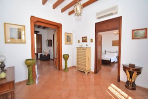 3 chambres, fer et planche Ă repasser, Wi-Fi gratuit, draps fournis
