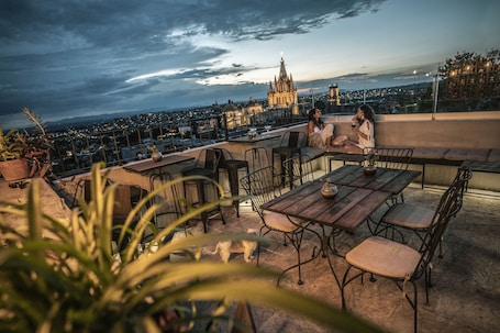 Rooftop terrace. Clandestino Hotel Recreo - Adults Only