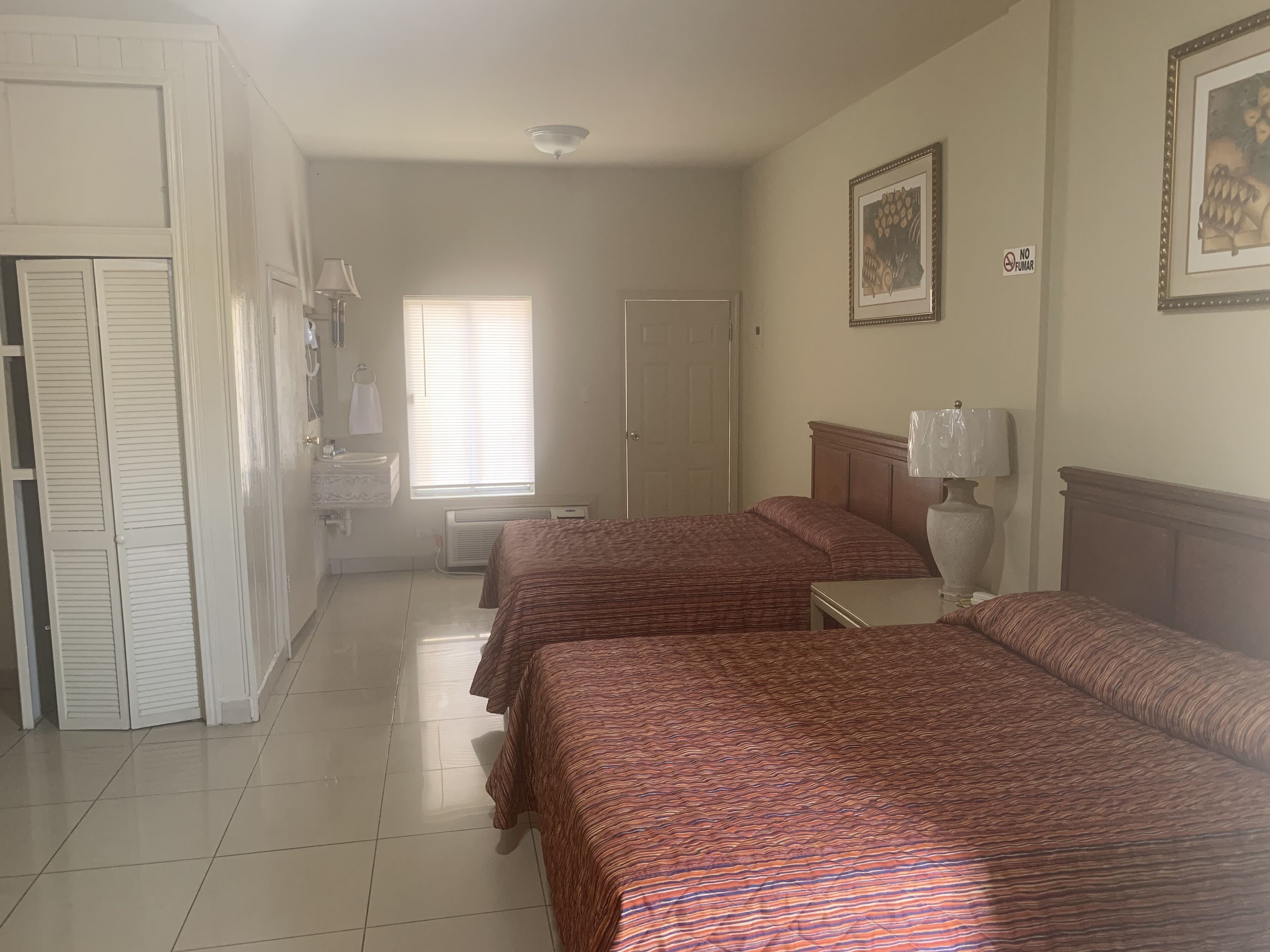 basic double room, 2 double beds | individually decorated, individually furnished, iron/ironing board