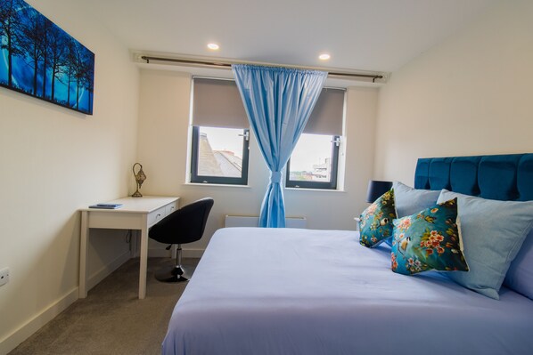 3 Schlafzimmer, Bügeleisen/Bügelbrett, WLAN, Bettwäsche