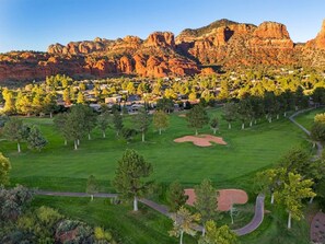 Golf - Fireside Nights | Golf & Hikes | Pet & RV Friendly (Sedona)