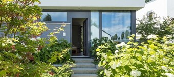 Mettnau Apartment – Stylish Holiday Home with Terrace & Garden on Lake Constance