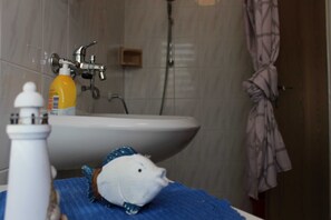 Luokittelematon kuva, 2 kautta 14, painike