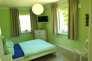 2 sovrum, resesäng, wi-fi och sängkläder