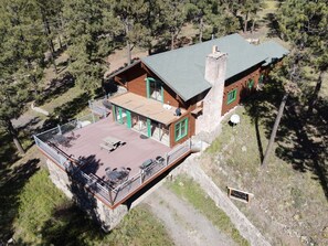 Exterior - Spacious Rustic Log Cabin (Greer)