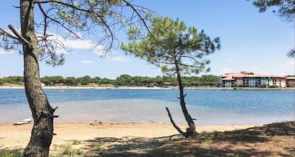 Villa Maïalen Large family home with swimming pool & leisure facilities, between ocean and lake