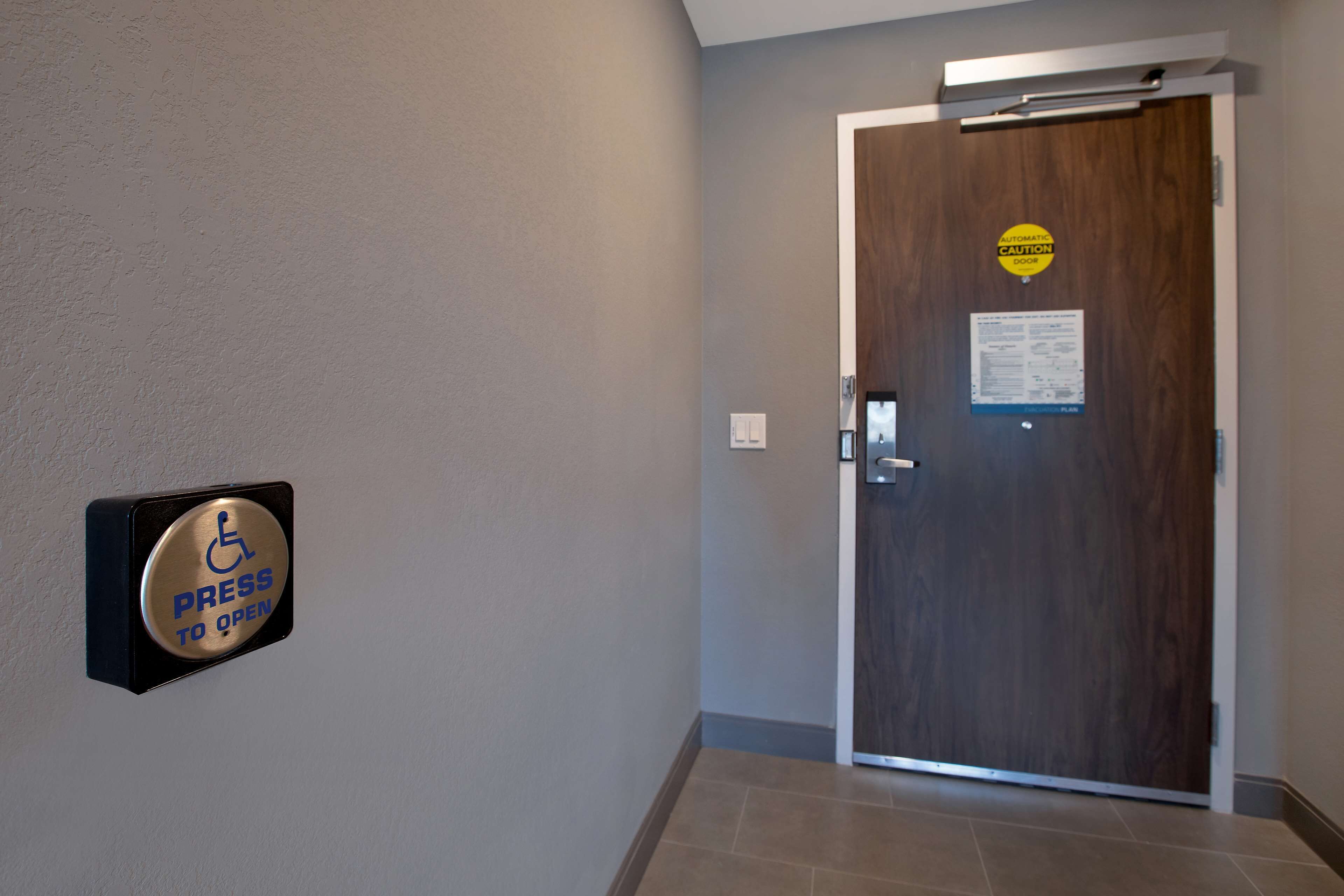 in-room safe, desk, free wifi, bed sheets