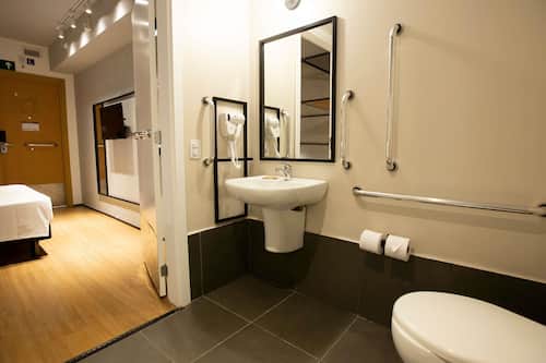 Standard Room, 1 Double Bed, Accessible | 1 bedroom, minibar, free WiFi, bed sheets
