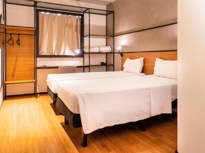 Standard Room, 1 Double Bed | 1 bedroom, minibar, free WiFi, bed sheets
