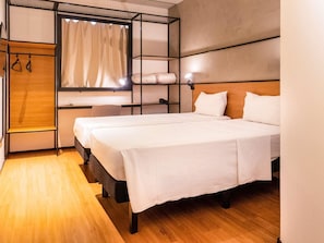 Standard Room, 1 Double Bed | 1 bedroom, minibar, free WiFi, bed sheets
