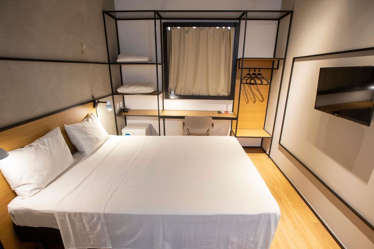 Camera Standard, 1 letto matrimoniale | 1 camera, minibar, Wi-Fi gratuito, lenzuola