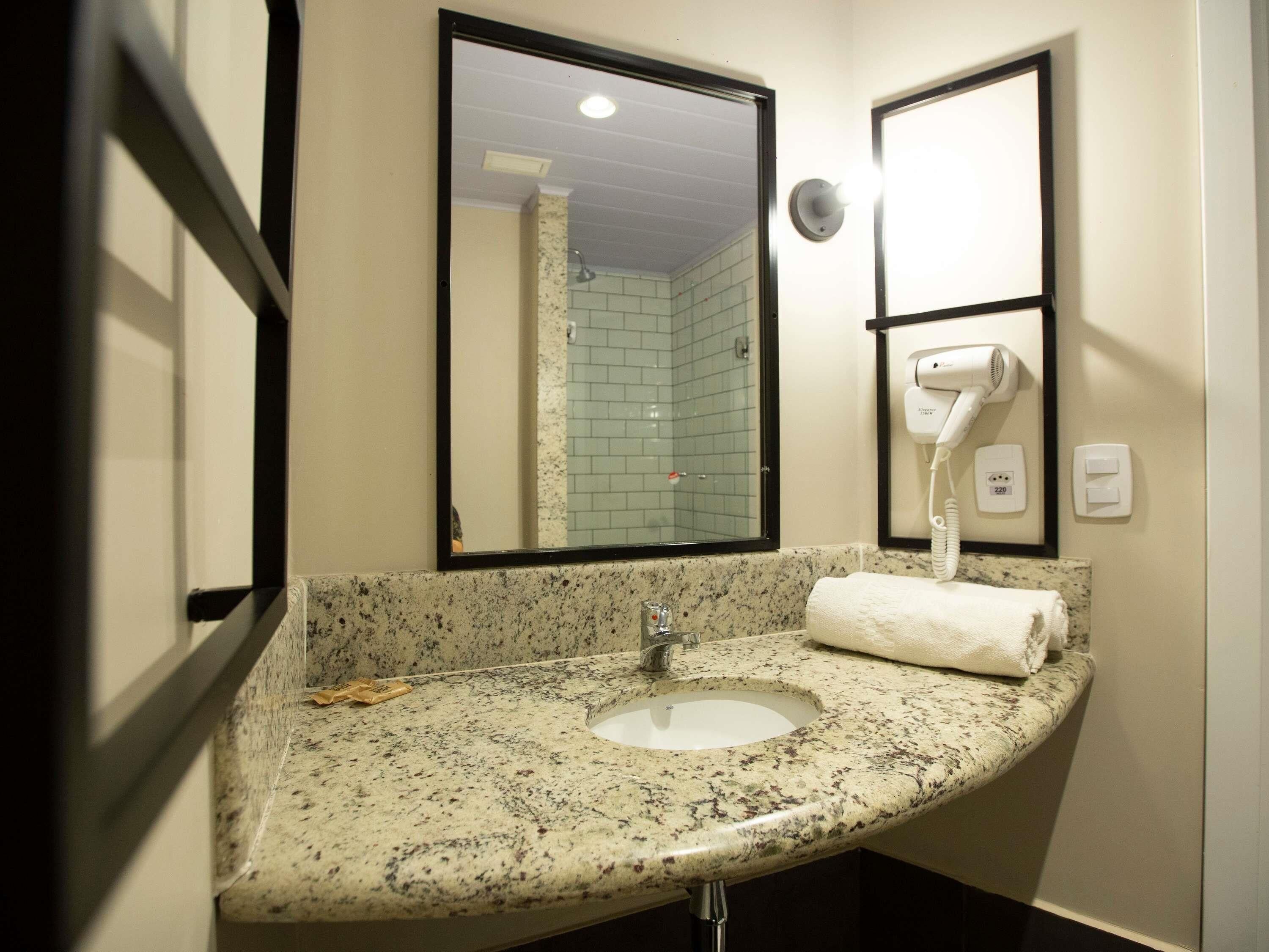 Foto - ibis Cuiaba Shopping