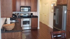 Private kitchen - Cape Haven - Condo 1.5 Blocks from Beach (Cape Charles)