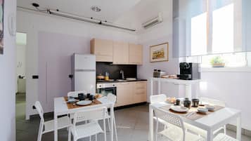 Colazione a base di specialità locali inclusa, servita tutte le mattine