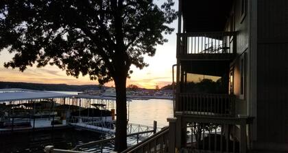 Lakefront Stay in Margaritaville Cove. Perfect for Fun & Relaxation!