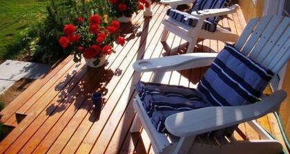 Beautiful Family Retreat, Cavendish area. (Nous sommes bilingues)